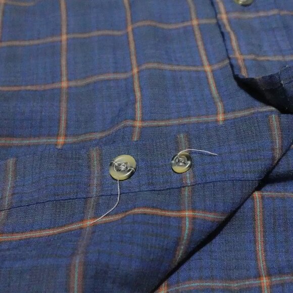 Vintage AW Apparel Workshop Shirt Men's XL Blue Plaid Button Down Long Sleeve - Picture 5 of 9